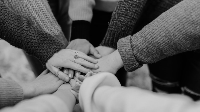 Haptonomie werkt breed: toepassingen in zorg, sport, onderwijs en werk